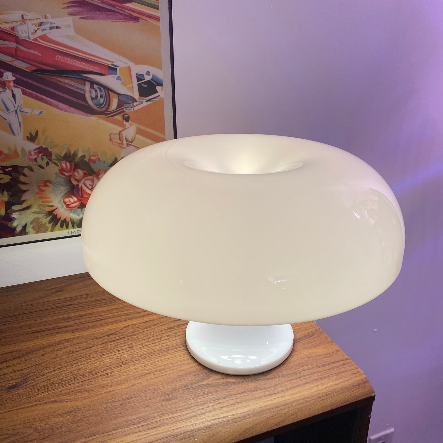 MCM Retro inspired white mushroom lamp 🤍